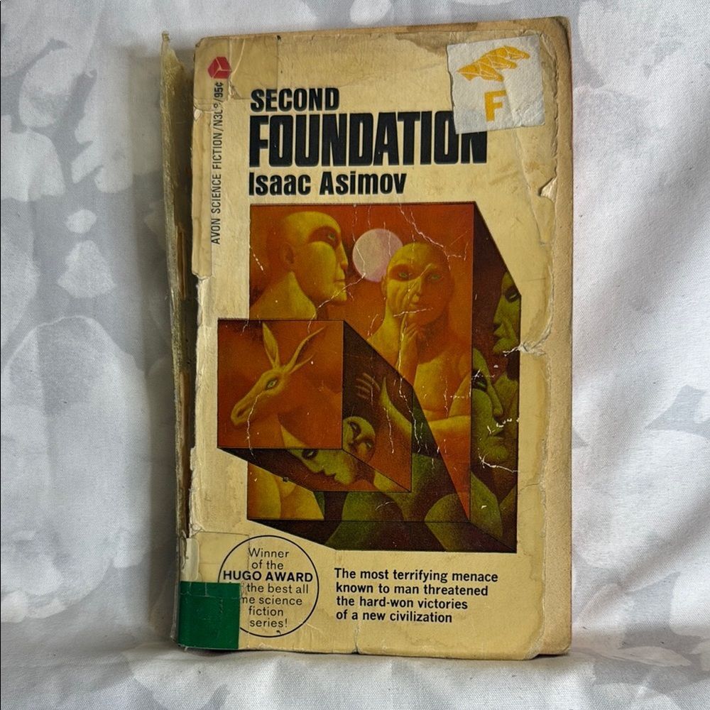 Second Foundation by Isaac Asimov Paperback